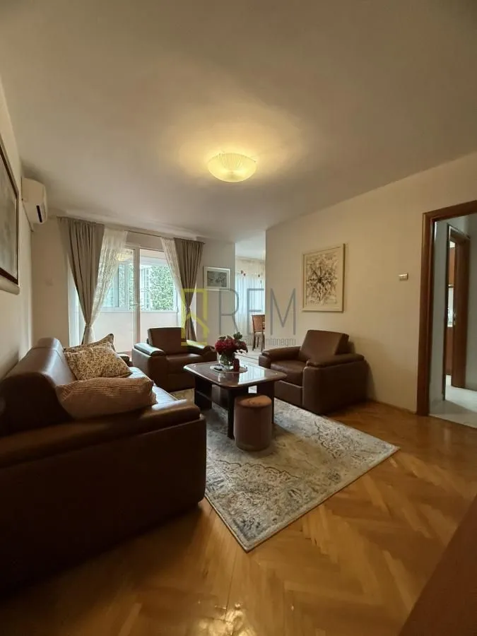 Prodaja, jednosoban stan, 63m², Preko Morače, Podgorica