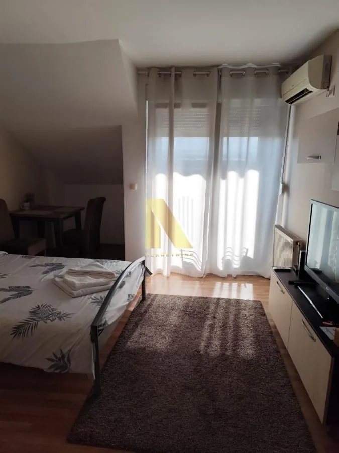 Rent, studio apartment, 28m², Podbara, Novi Sad Sve Podlokacije