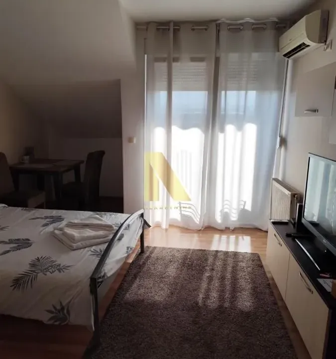 Rent, studio apartment, 28m², Podbara, Novi Sad Sve Podlokacije