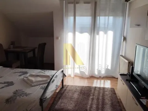 Rent, studio apartment, 28m², Podbara, Novi Sad Sve Podlokacije