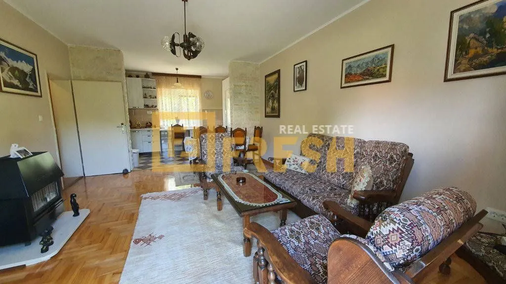 Prodaja, kuća, 170m², Stari Aerodrom, Podgorica