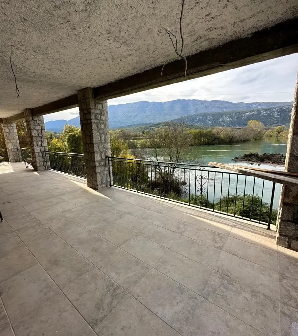 Sale, house, 186m², Danilovgrad, Crna Gora