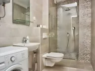 Izdavanje, dvosoban stan, 58m², Centar, Budva - image 9