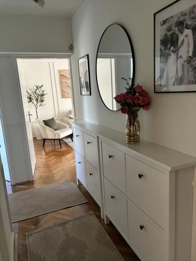 Prodaja, dvosoban stan, 49m², Banatić, Novi Sad Sve Podlokacije