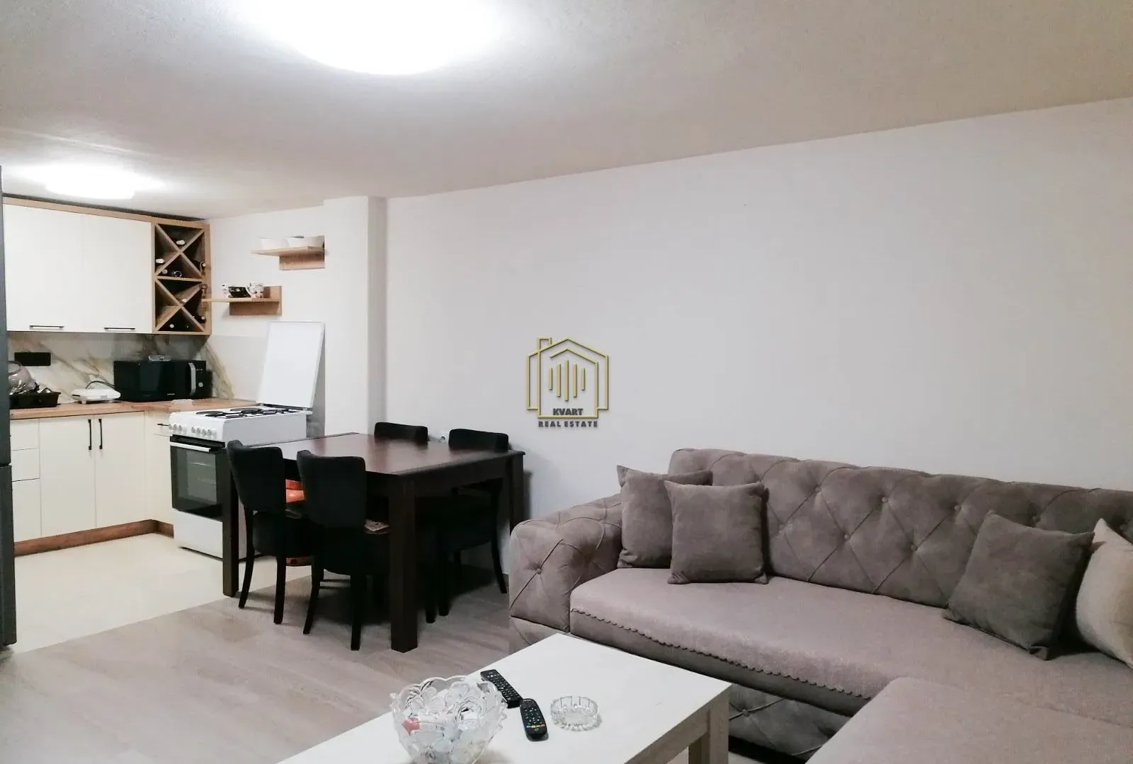 Prodaja, dvosoban stan, 61m², Preko Morače, Podgorica