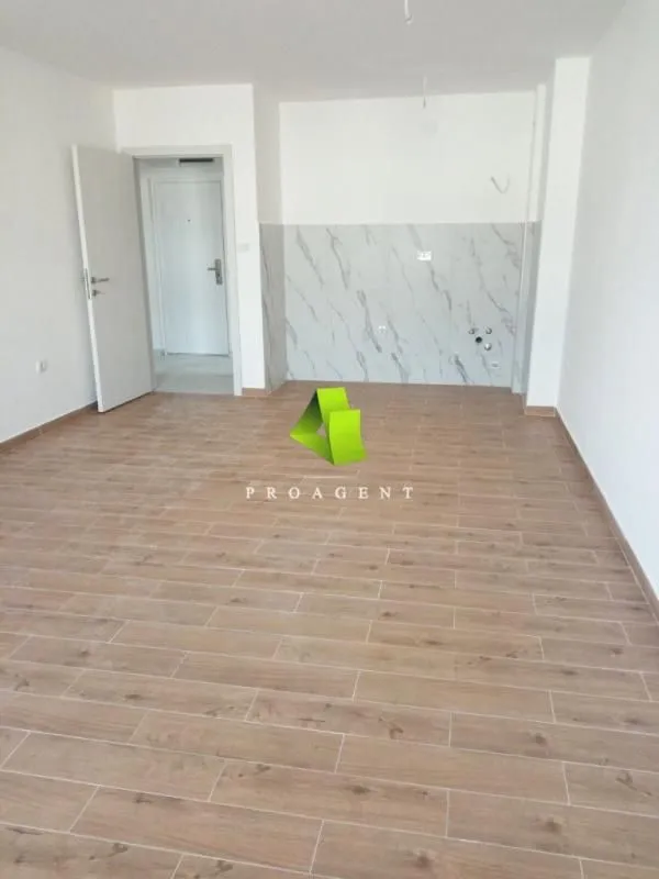 Sale, two bedroom apartment, 73m², Pantelej, Niš
