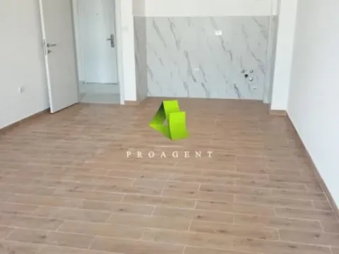 Sale, two bedroom apartment, 73m², Pantelej, Niš - image 1