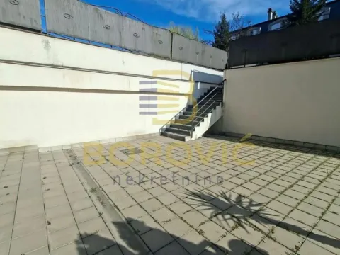 Izdavanje, poslovni prostor, 182m², Savski Venac, Beograd - image 17