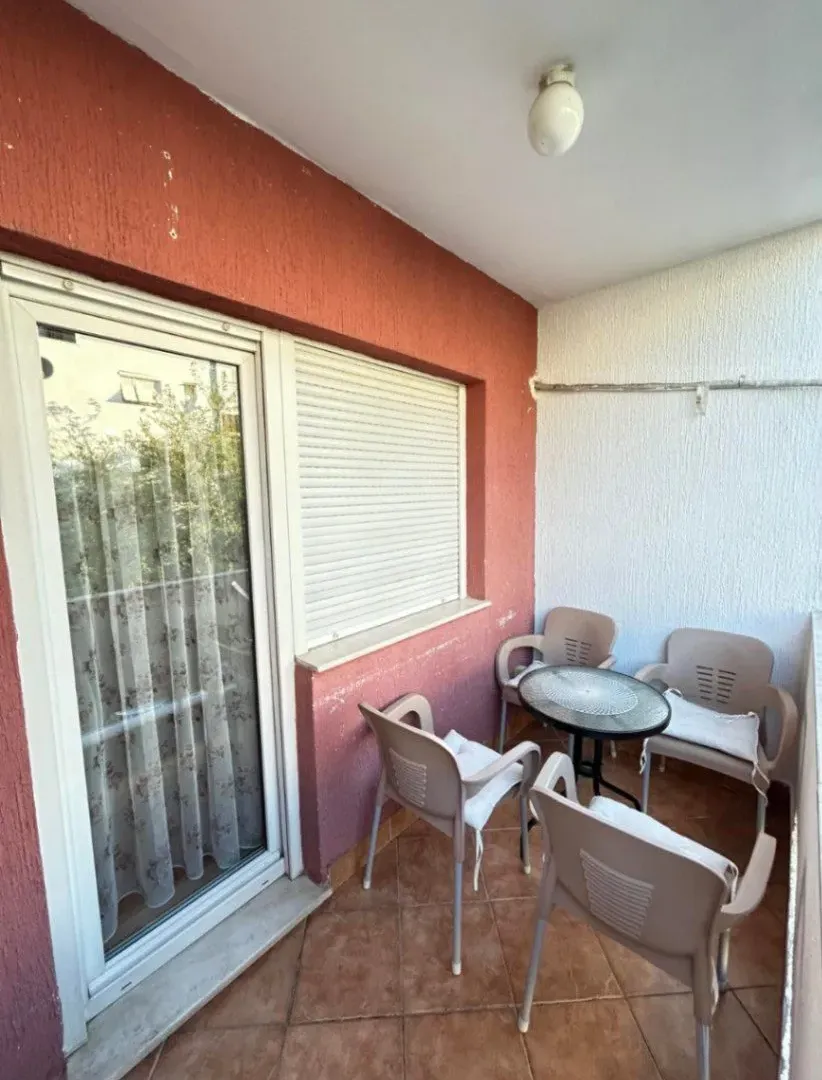 Izdavanje, dvosoban stan, 60m², Preko Morače, Podgorica