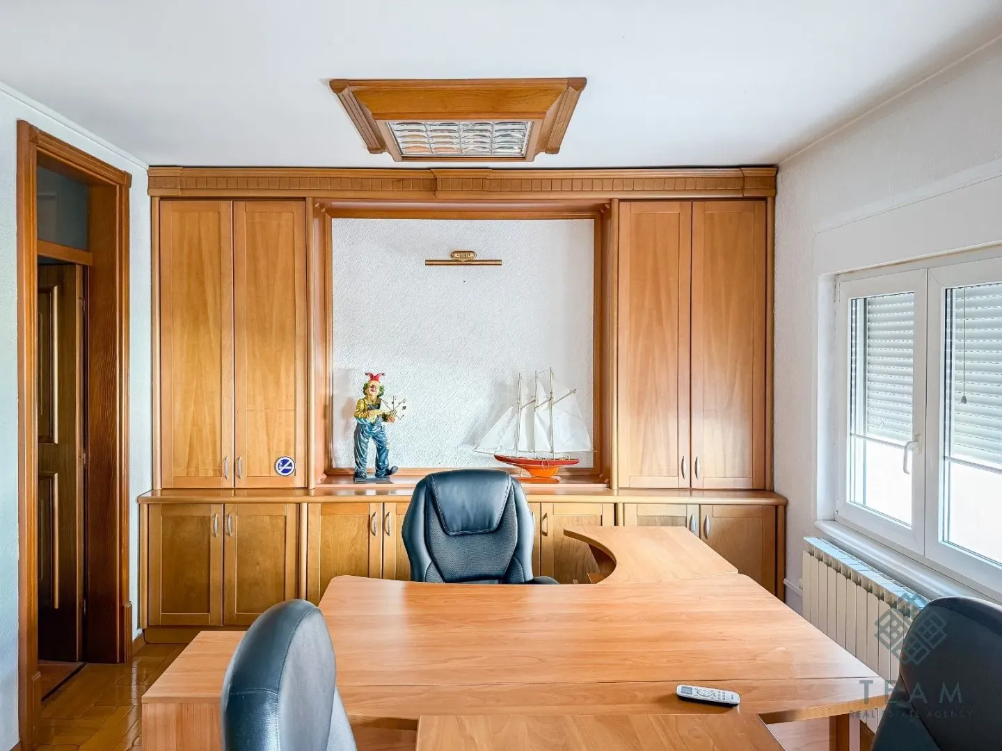 Rent, office space, 150m², Stara Varoš, Podgorica