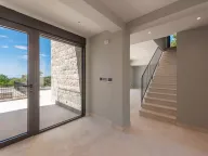 Sale, house, 558m², Đuraševići, Tivat - image 14