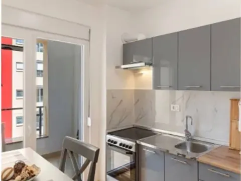 Sale, one bedroom apartment, 37m², Bečići, Budva - image 7