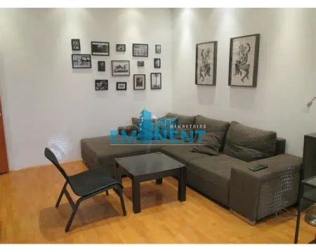 Rent, two bedroom apartment, 83m², Vračar Sve Podlokacije, Beograd - image 2