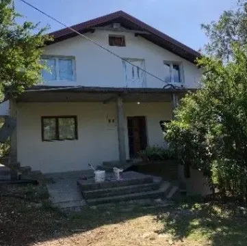 Izdavanje, kuća, 115m², Doljani, Podgorica - image 11