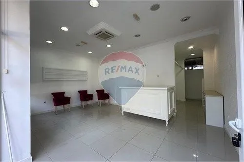 Sale, office space, 74m², Centar, Bar