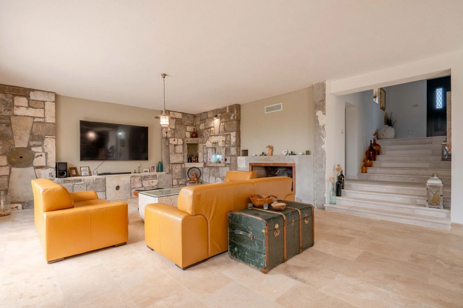 Sale, house, 500m², Buljarica, Budva