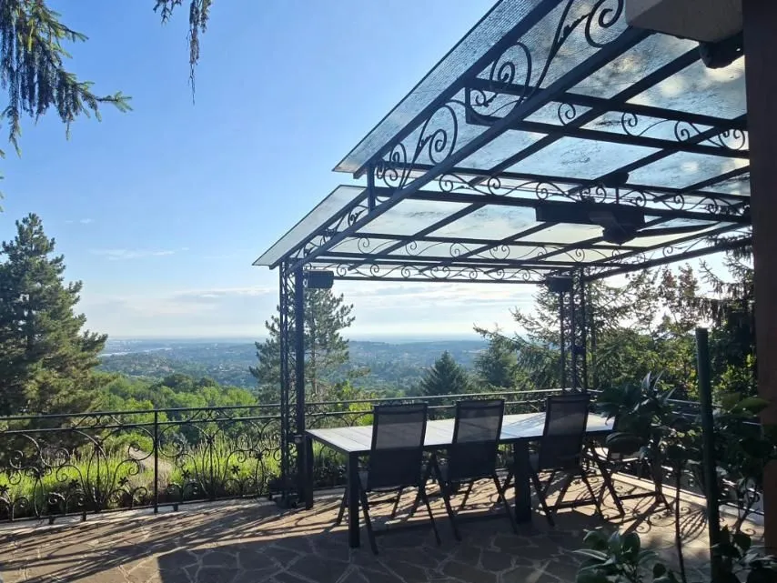 Prodaja, kuća, 388m², Sremska Kamenica, Petrovaradin