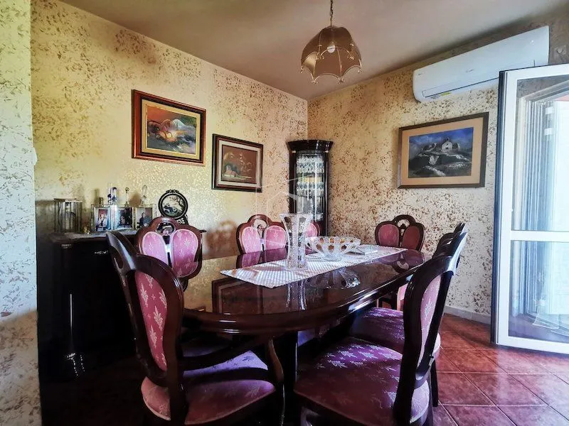 Sale, house, 200m², Donja Gorica, Podgorica