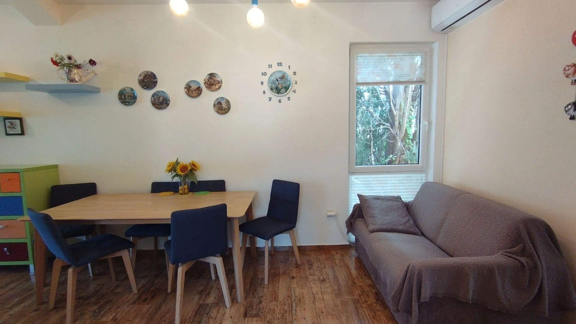 Prodaja, dvosoban stan, 64m², Njivice, Herceg Novi