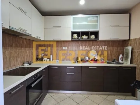 Sale, house, 216m², Danilovgrad, Crna Gora - image 9