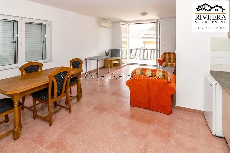 Prodaja, jednosoban stan, 58m², Njivice, Herceg Novi