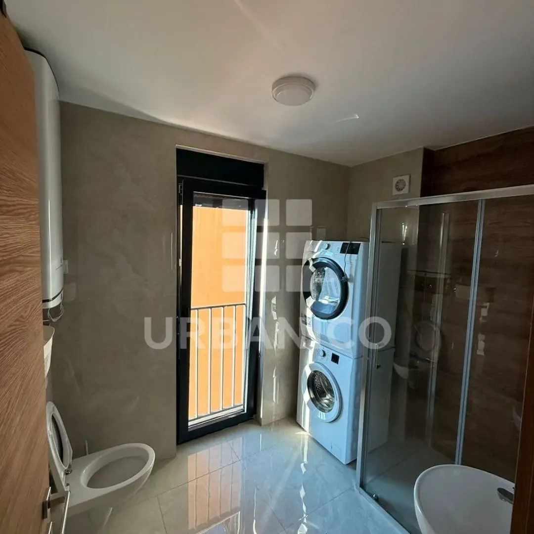 Prodaja, jednosoban stan, 39m², Centar, Cetinje