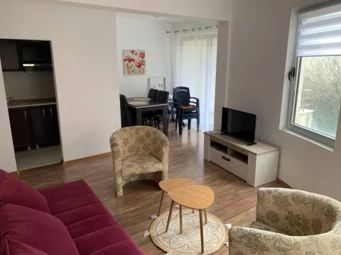 Sale, one bedroom apartment, 49m², Bečići, Budva - image 10