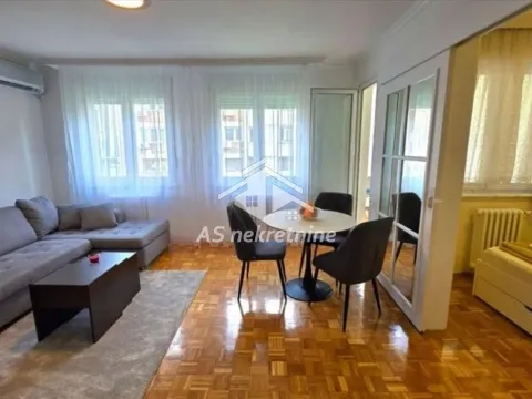 Izdavanje, dvosoban stan, 46m², Slavija, Vračar Sve Podlokacije - image 6