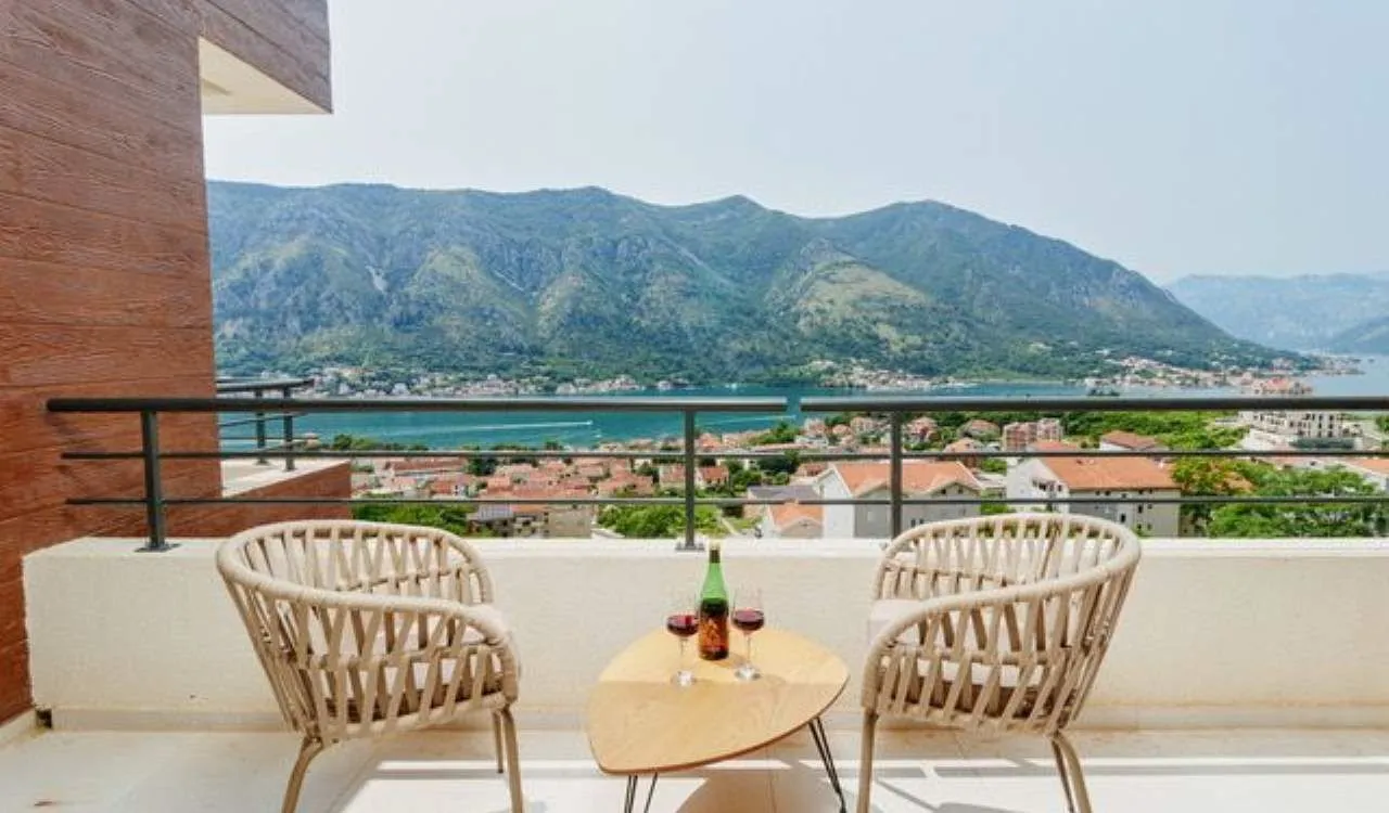 Prodaja, jednosoban stan, 50m², Sveta Vrača, Kotor