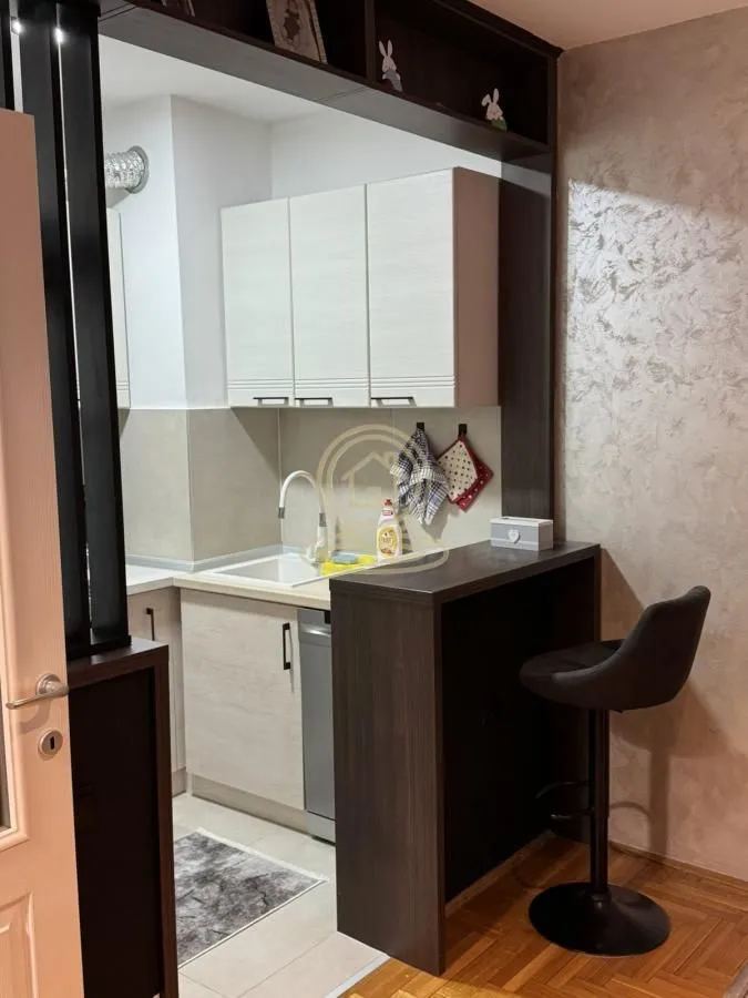 Prodaja, trosoban stan, 80m², Nova Detelinara, Novi Sad Sve Podlokacije