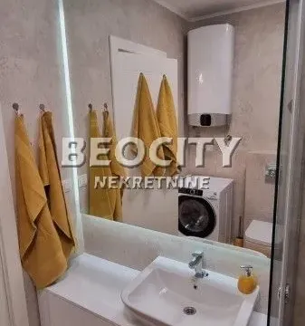 Izdavanje, trosoban stan, 65m², Botanička Bašta, Palilula Sve Podlokacije - image 12