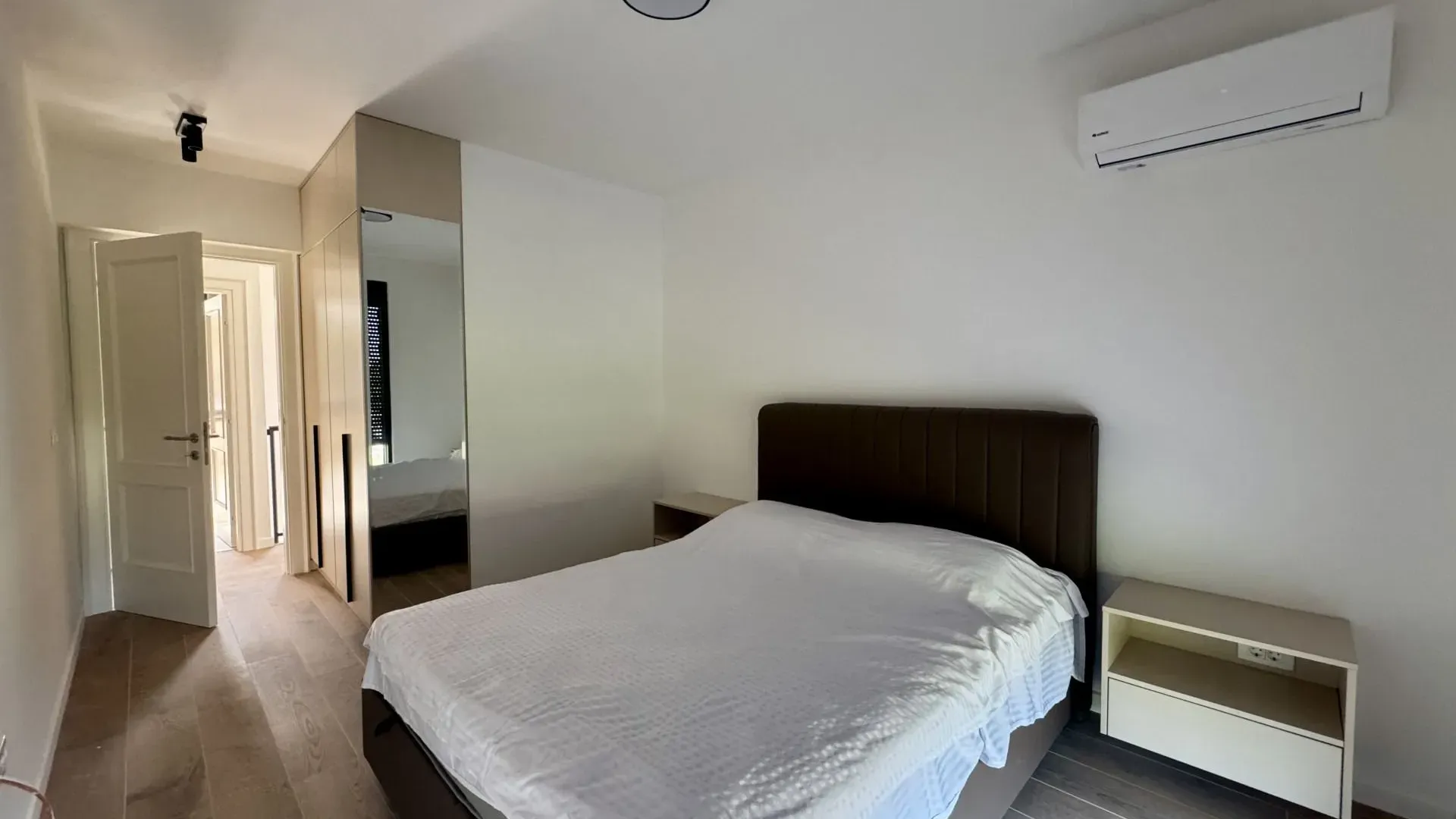 Prodaja, kuća, 370m², Kava, Tivat