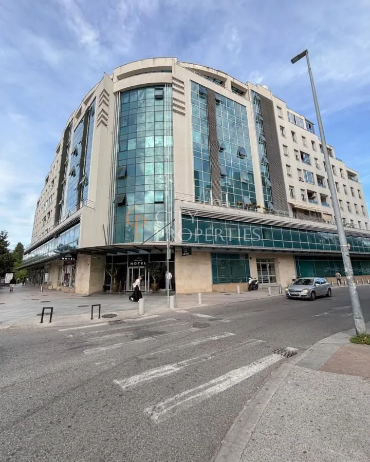 Rent, apartment, 100m², Centar, Podgorica