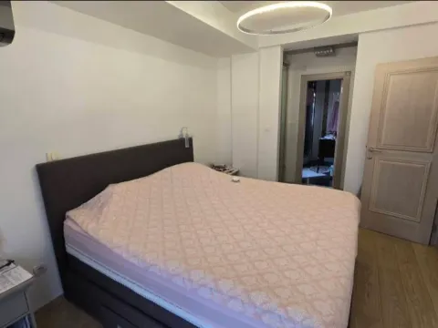 Prodaja, trosoban stan, 115m², Gorica C, Podgorica - image 8