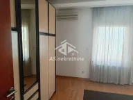 Izdavanje, stan, 130m², Vračar Hram, Vračar Sve Podlokacije - image 11