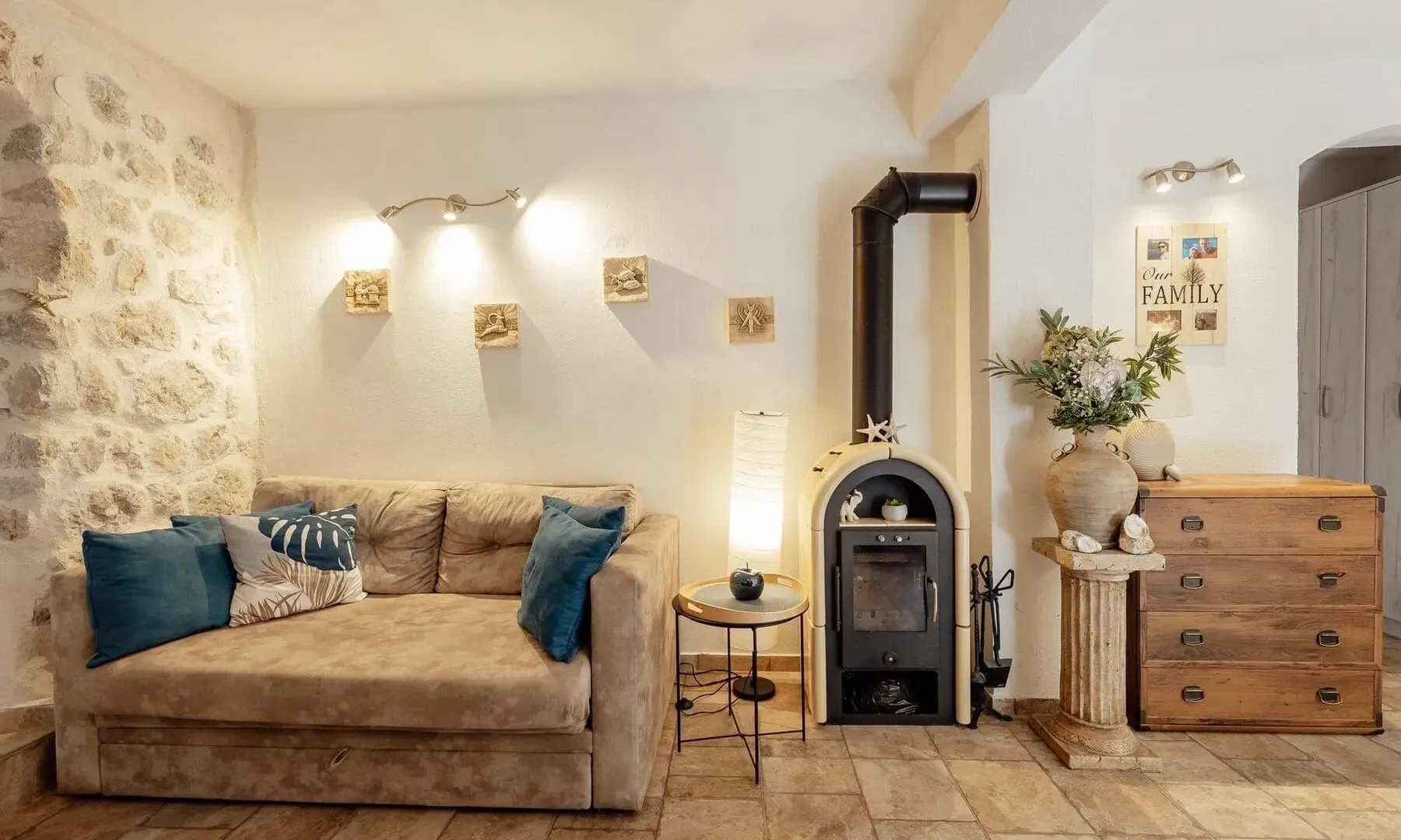 Sale, house, 240m², Risan, Kotor