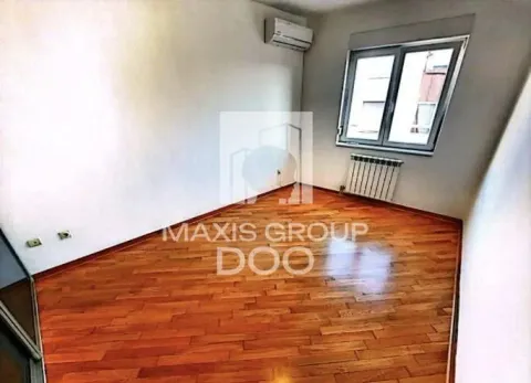 Rent, apartment, 172m², Vračar Centar, Vračar Sve Podlokacije - image 3