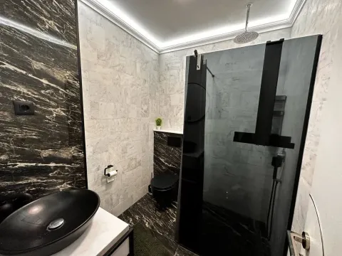Sale, house, 140m², Centar, Budva - image 10