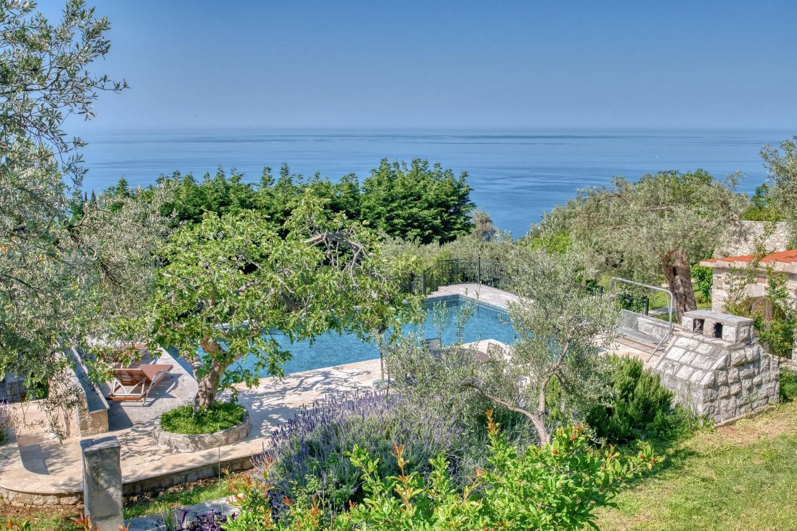 Prodaja, kuća, 480m², Reževići, Budva