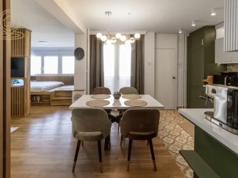 Stan in Bulevar Oslobodjenja