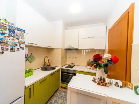 Prodaja, jednosoban stan, 36m², Stari Aerodrom, Podgorica - image 4