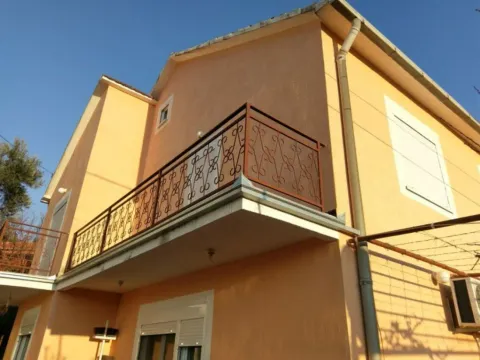 Prodaja,  kuća, 162m2, Tomba, Bar