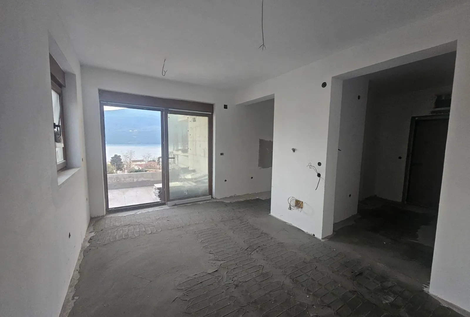 Prodaja, jednosoban stan, 46m², Đenovići, Herceg Novi