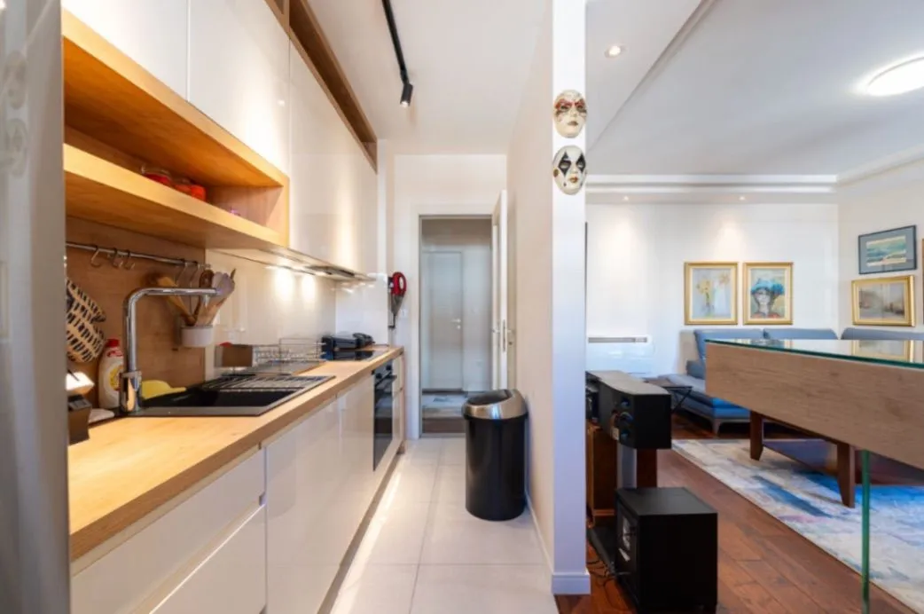 Prodaja, dvosoban stan, 68m², Central Point, Podgorica