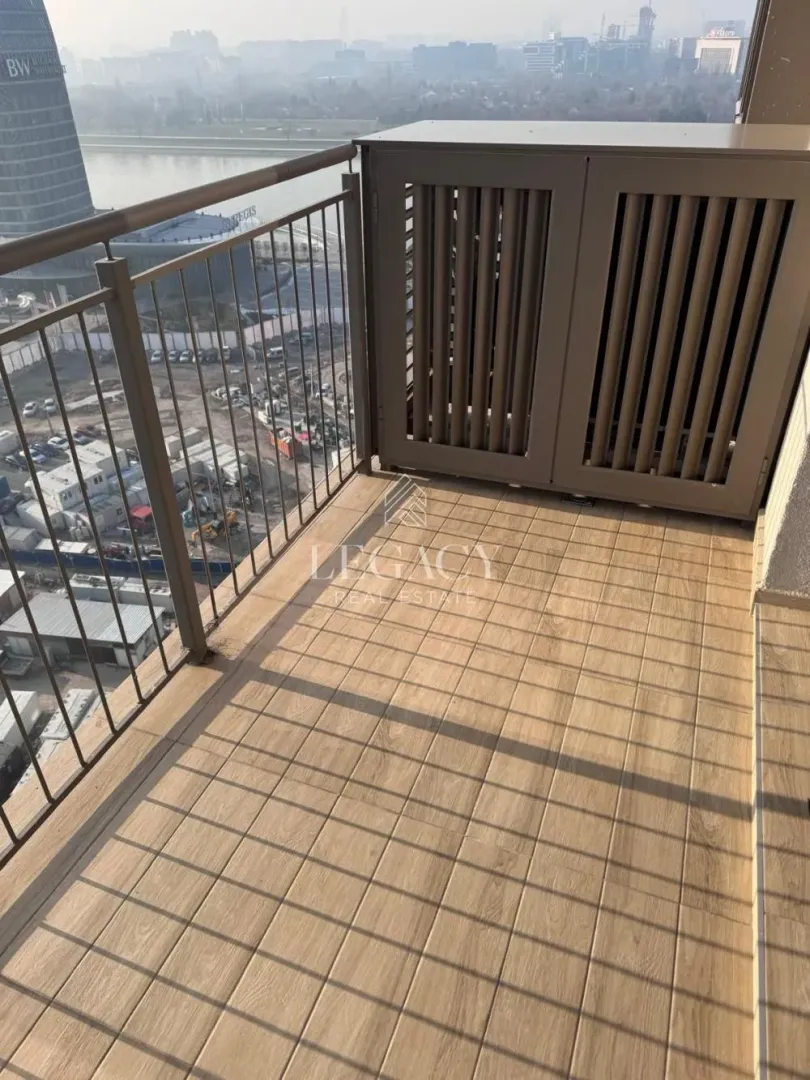 Sale, four bedroom apartment, 118m², Savski Venac, Beograd