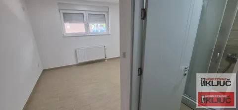 Stan in Lipov gaj