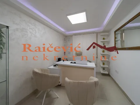 Prodaja, poslovni prostor, 57m², Kalenić Pijaca, Vračar Sve Podlokacije - image 5