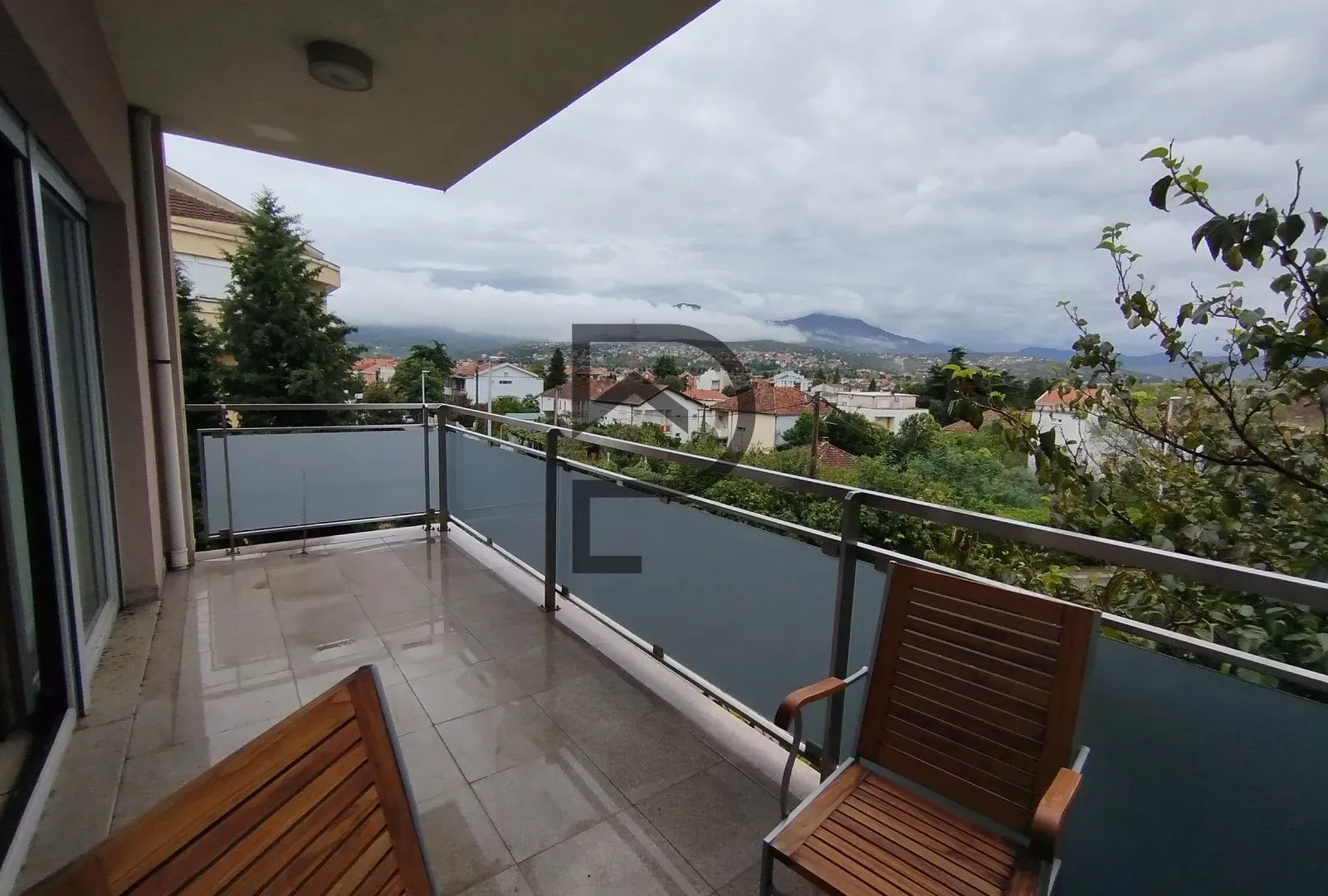 Rent, apartment, 155m², Gorica C, Podgorica