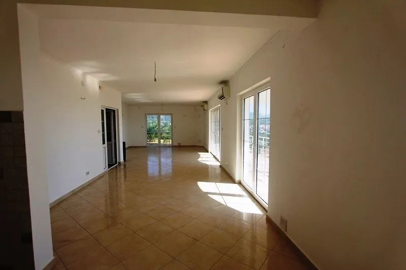 Sale, house, 400m², Dobra Voda, Bar
