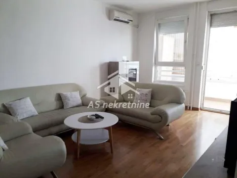 Izdavanje, dvosoban stan, 64m², Novi Beograd Blok 67, Novi Beograd Sve Podlokacije - image 2
